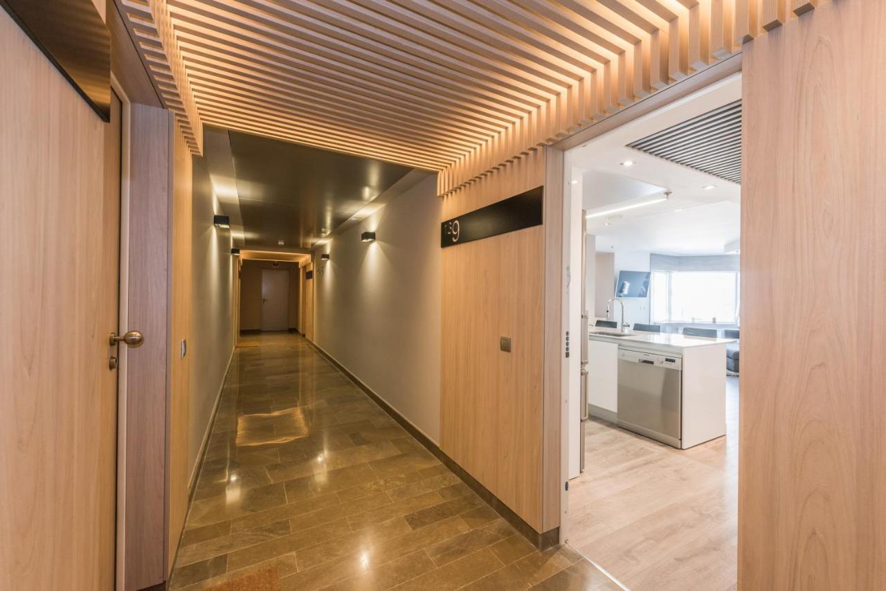 Ferienwohnung Torre Madrid Boutique Exterior foto
